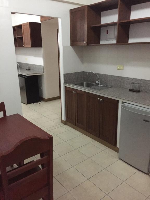 Isabelle Royale Paranaque Paranaque City Екстер'єр фото