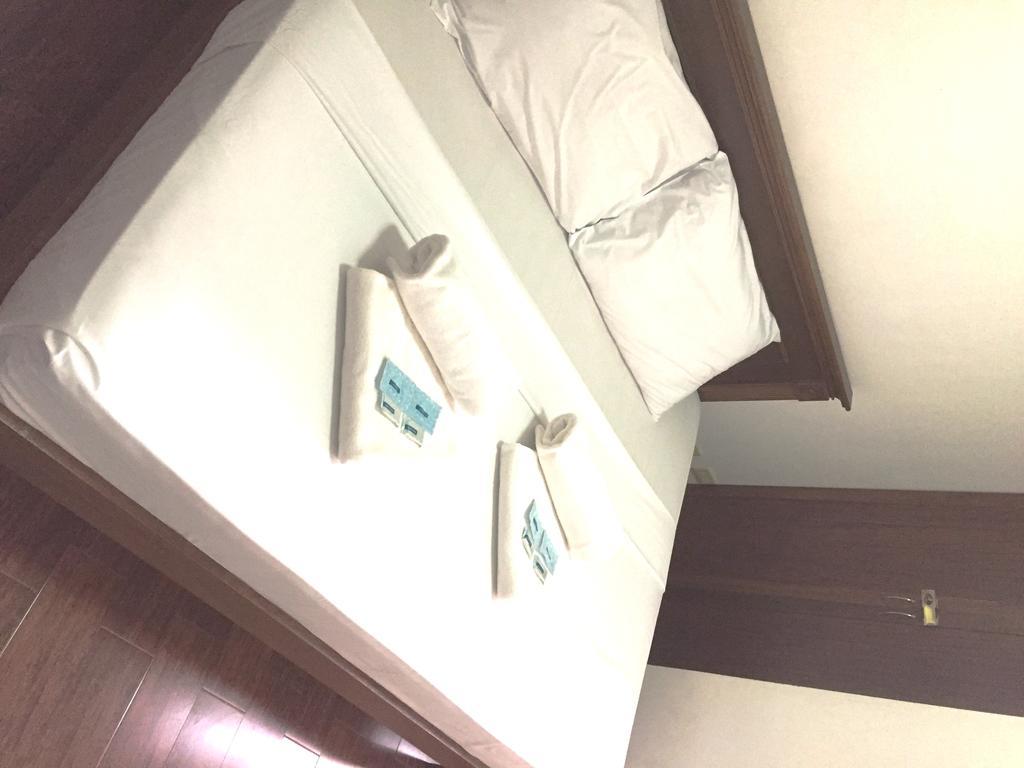 Isabelle Royale Paranaque Paranaque City Екстер'єр фото