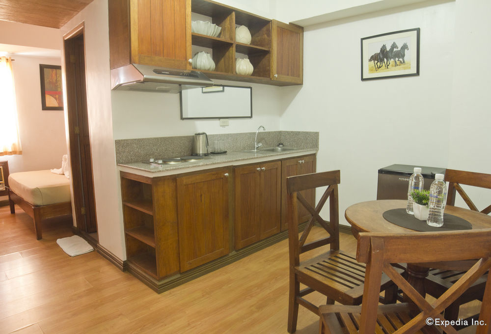 Isabelle Royale Paranaque Paranaque City Екстер'єр фото