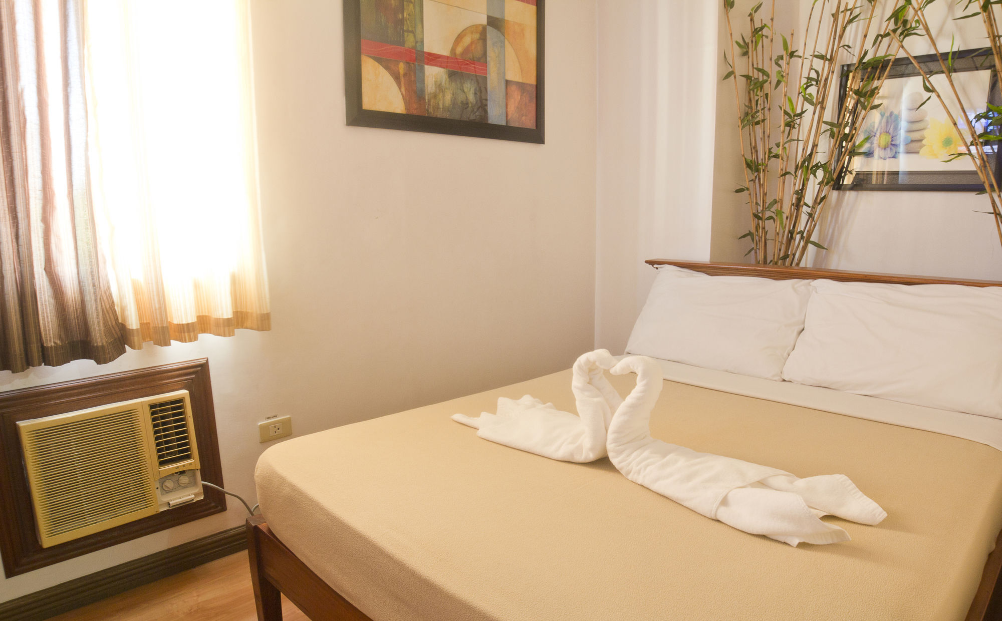 Isabelle Royale Paranaque Paranaque City Екстер'єр фото